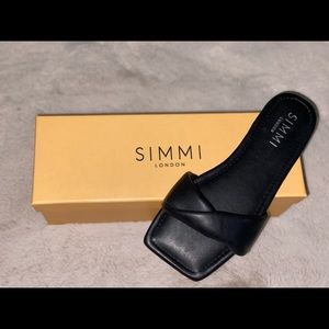 SIMMI Black sandal